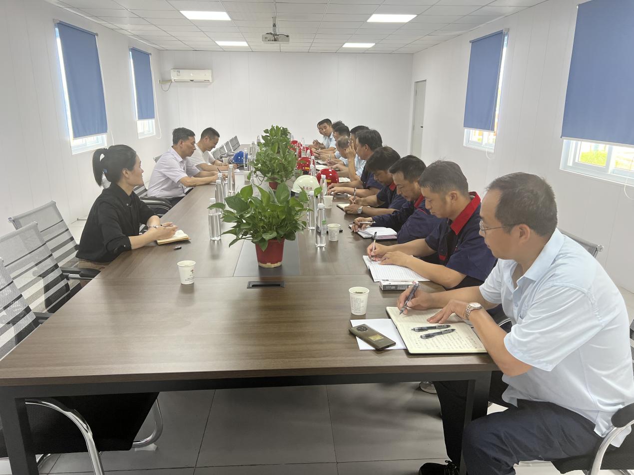 集團(tuán)公司總經(jīng)理丁士啟到銅基新材料項(xiàng)目調(diào)研指導(dǎo)工作